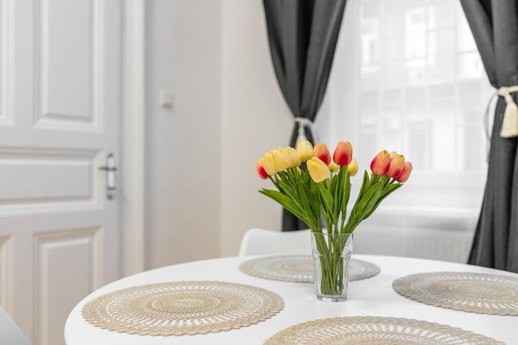 Dizsu'S Place Βουδαπέστη Εξωτερικό φωτογραφία
